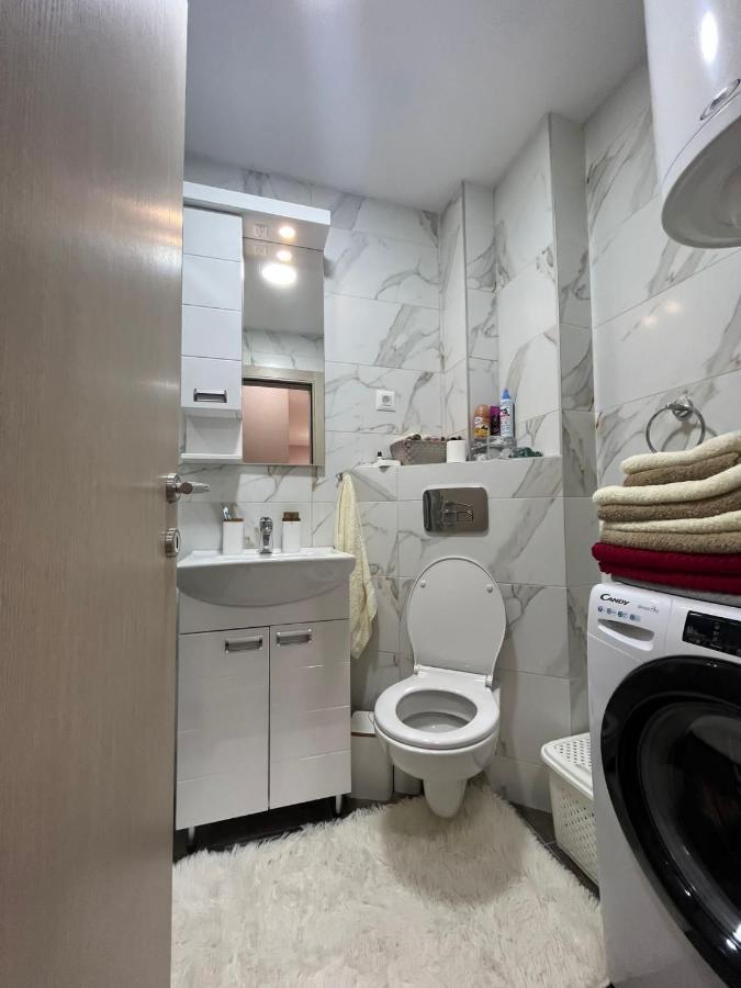Apartment Pandora Aveny *